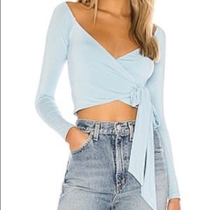 NWT superdown top